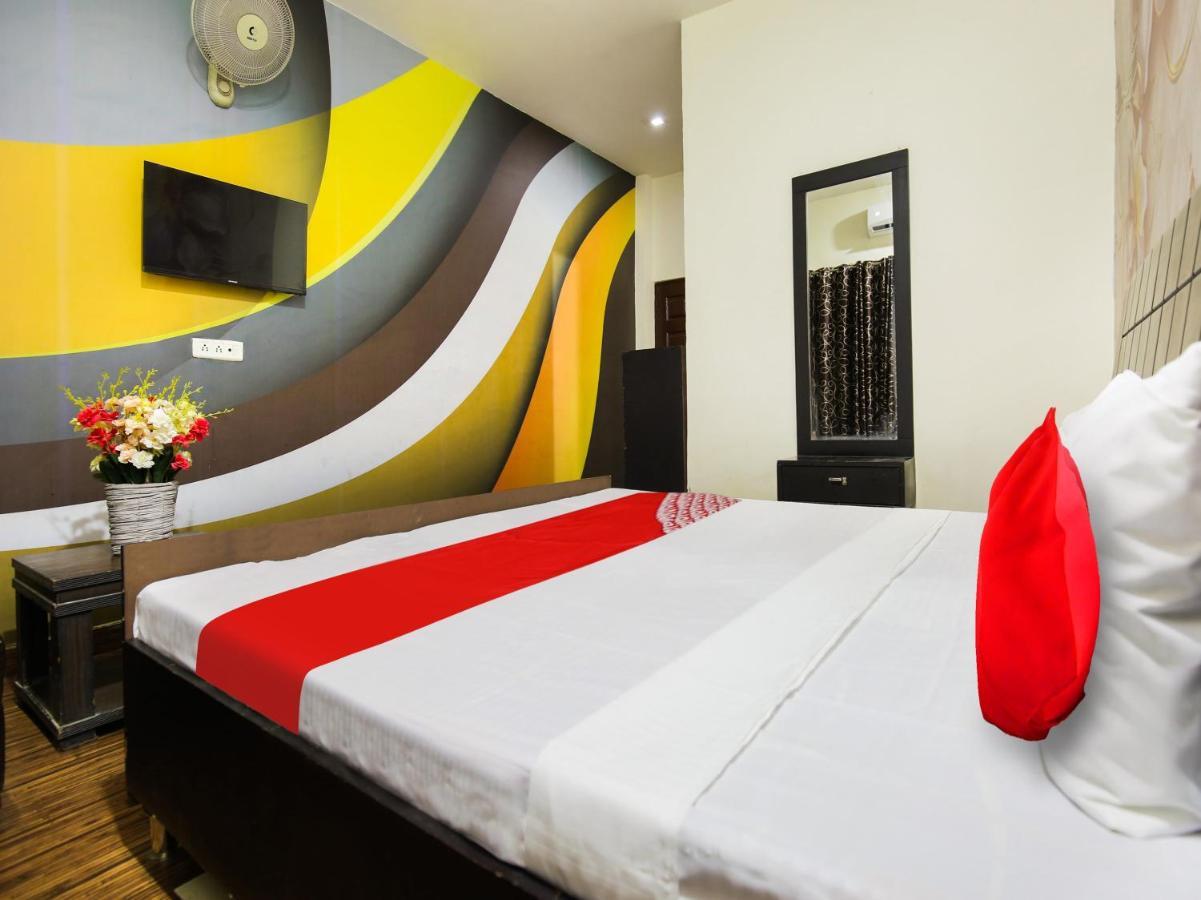 Oyo Flagship Hotel Le Aley Regency Ludhiana Dış mekan fotoğraf